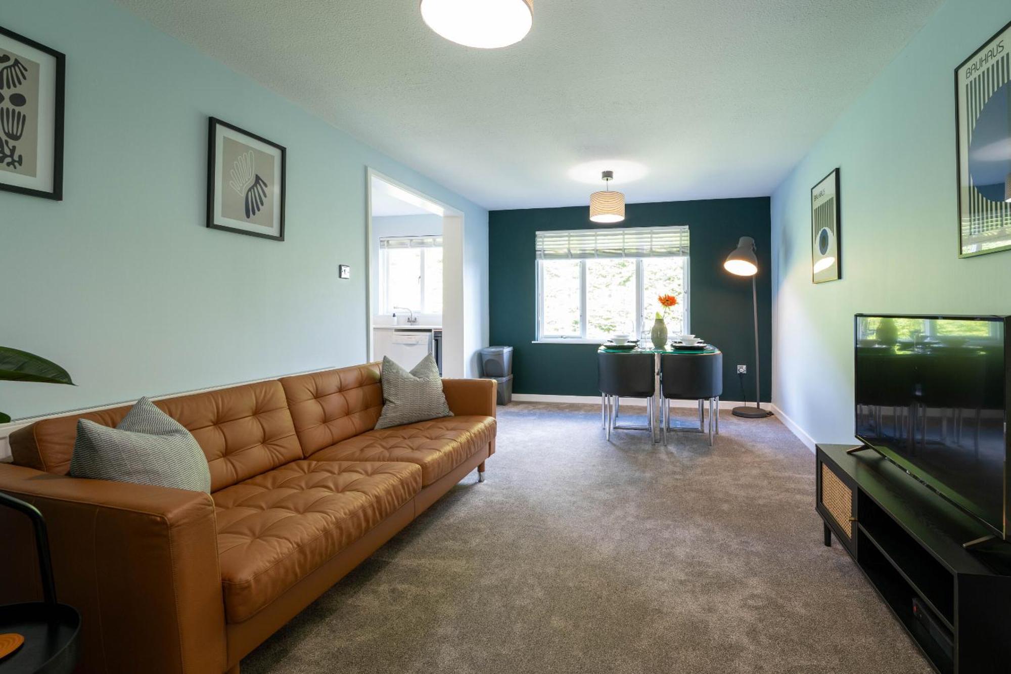 Park View- 2 Bed Apartment Close To East Surrey Hospital Salfords Luaran gambar